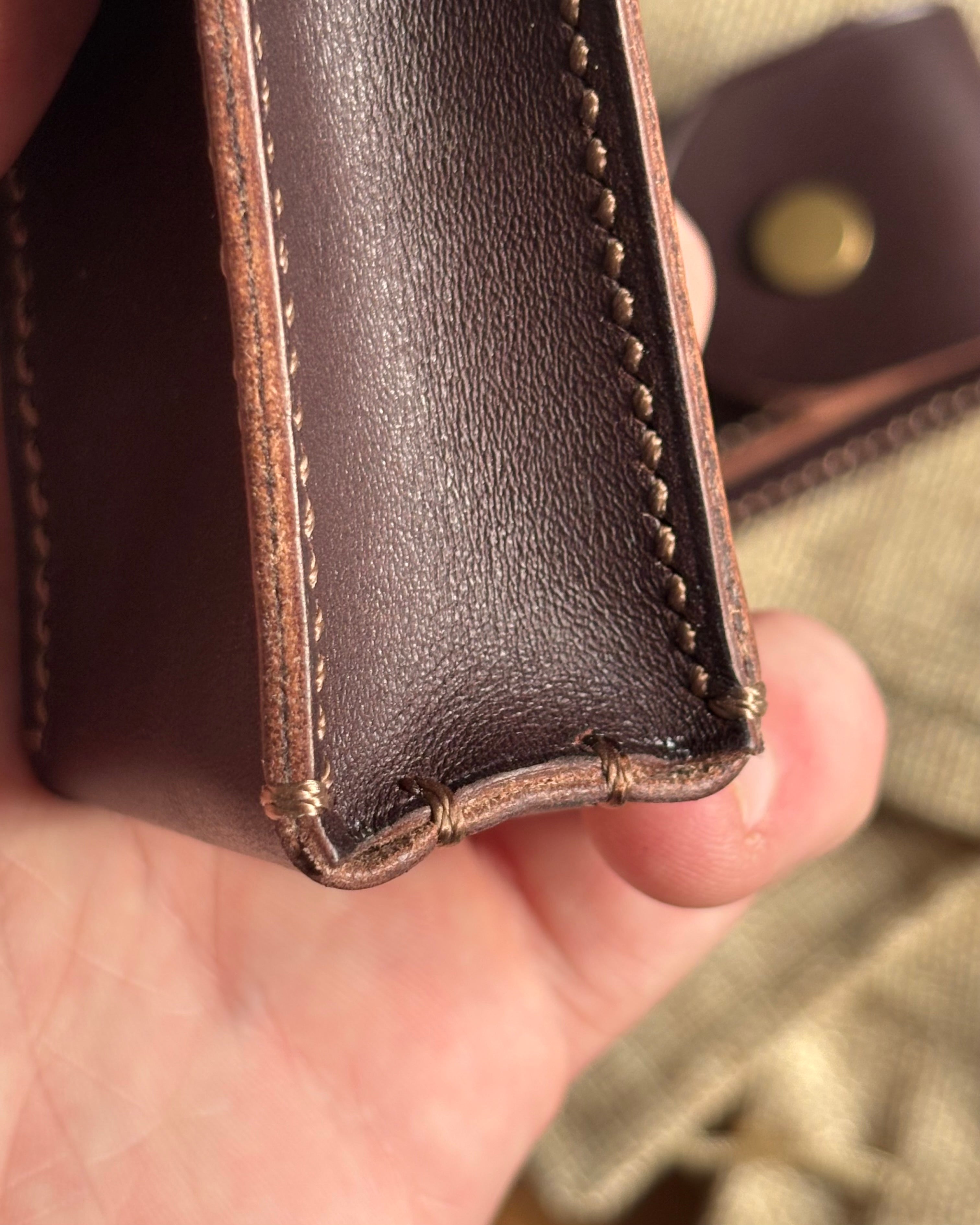 Leather Field Case (Fingerboard Keychain Holder)