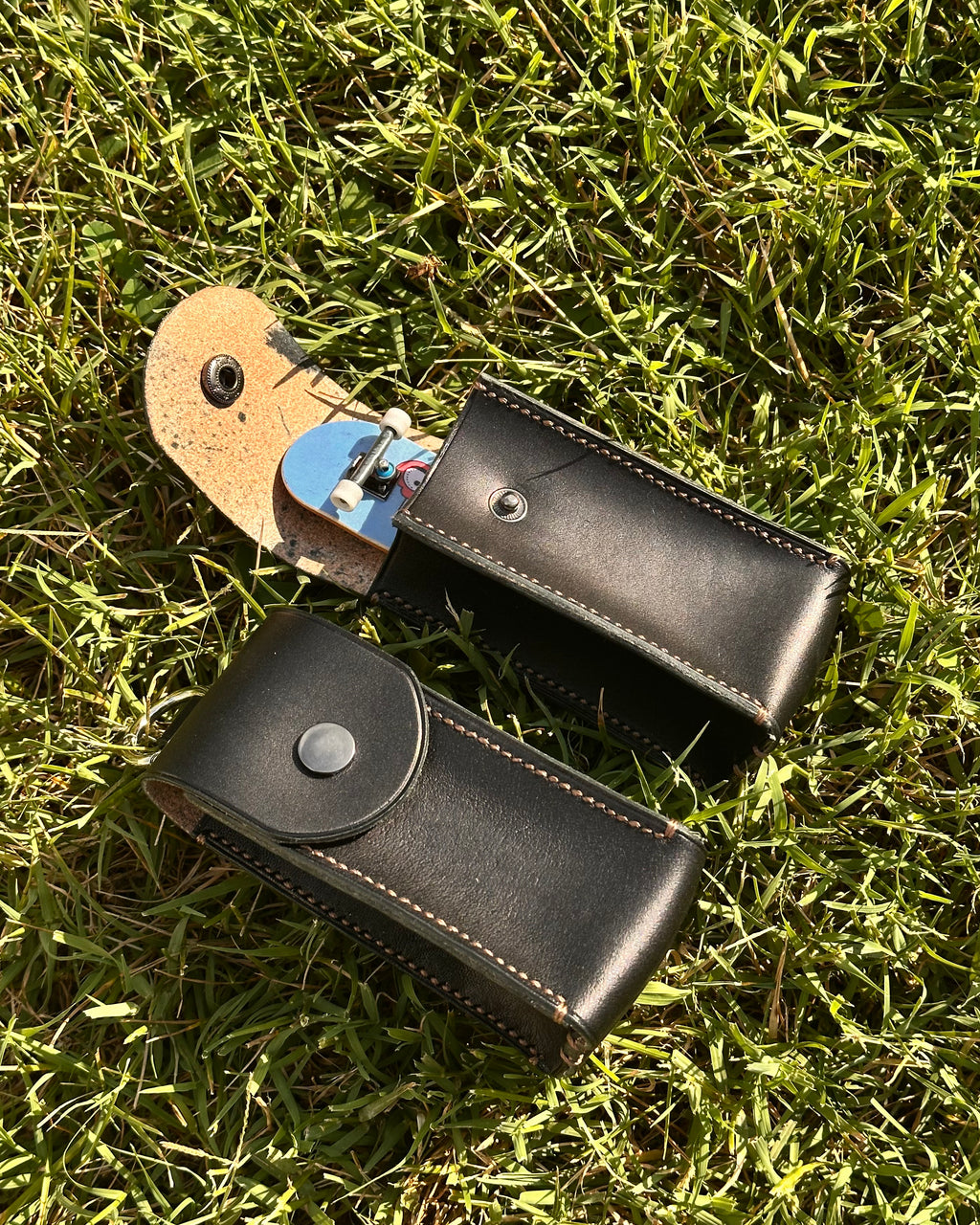 Leather Field Case (Fingerboard Keychain Holder)