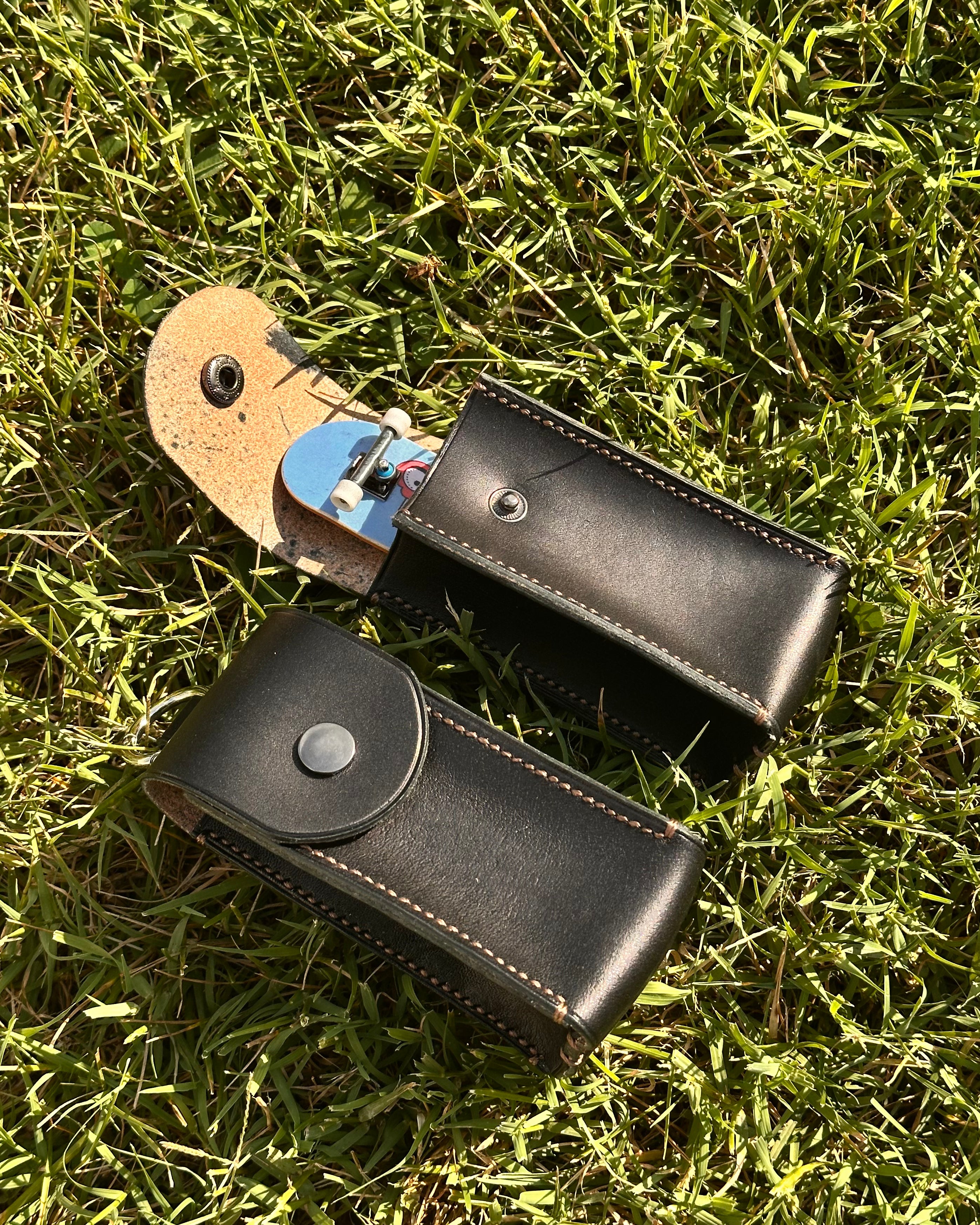 Leather Field Case (Fingerboard Keychain Holder)