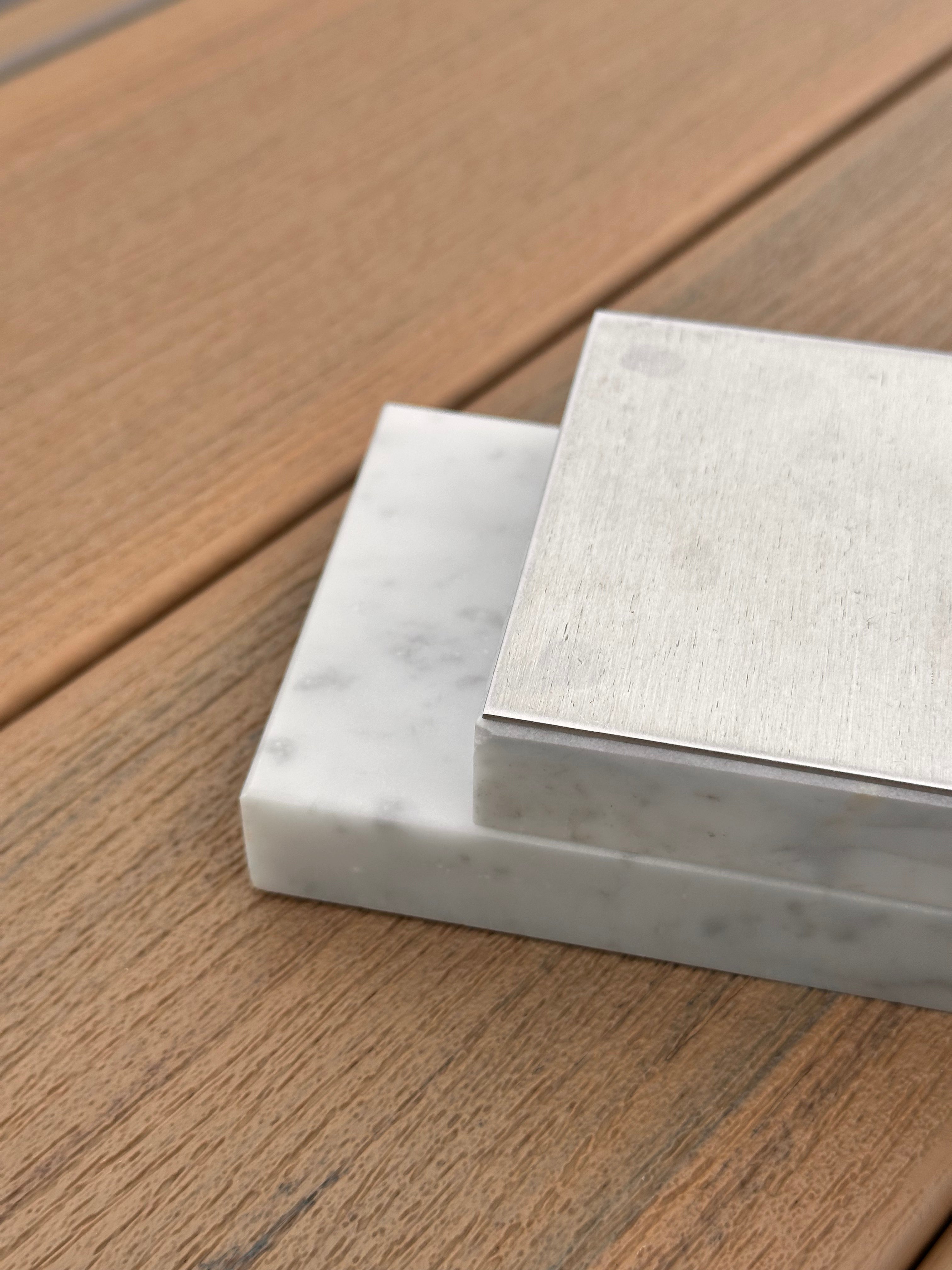 Modular Marble-Metal Fingerboard Pad