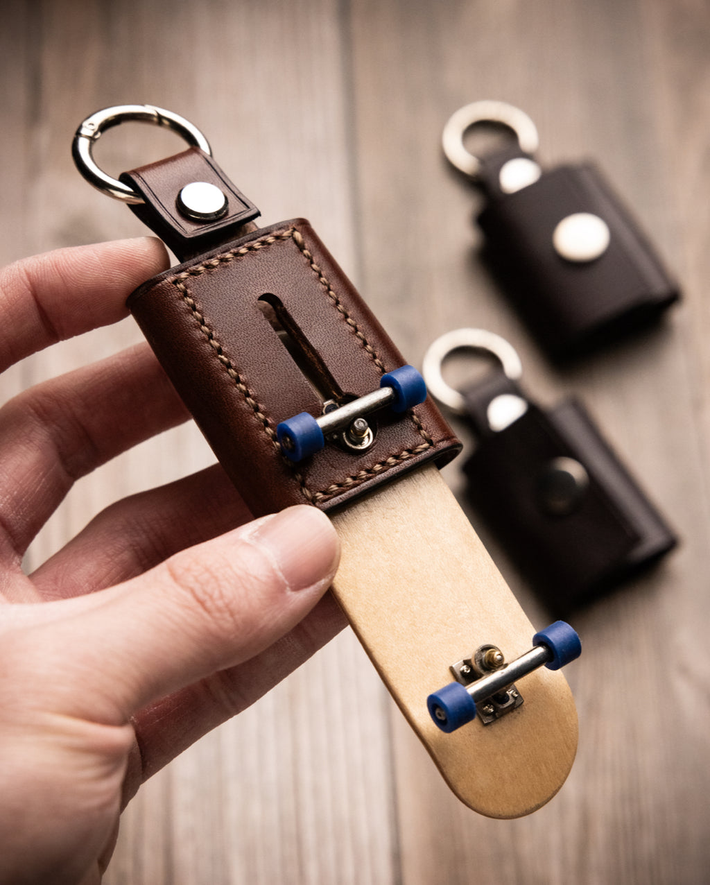 Holster V1 (Fingerboard Keychain Holder)