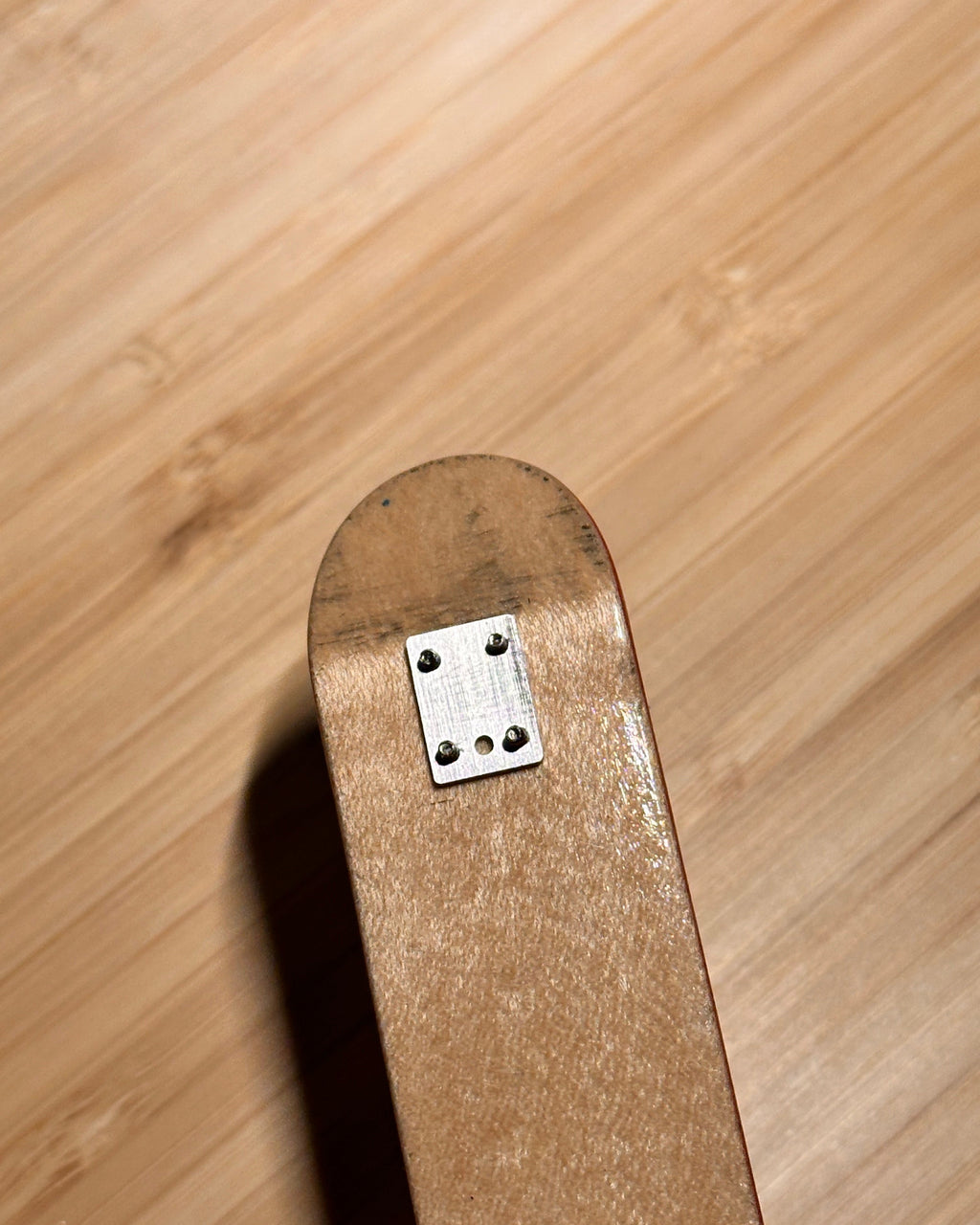 Metal Riser Pads (Fingerboard)